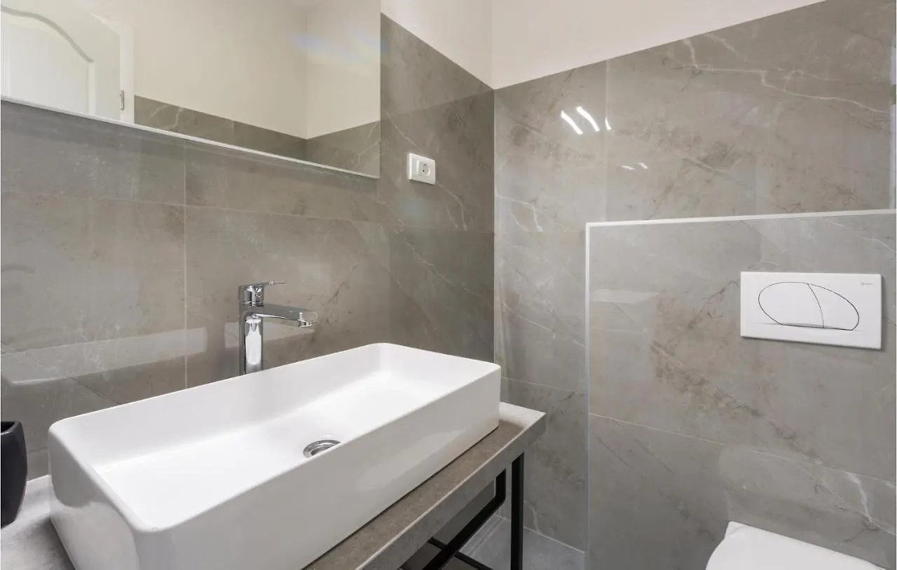 Nice Home In Galizana With Kitchen Holiday home